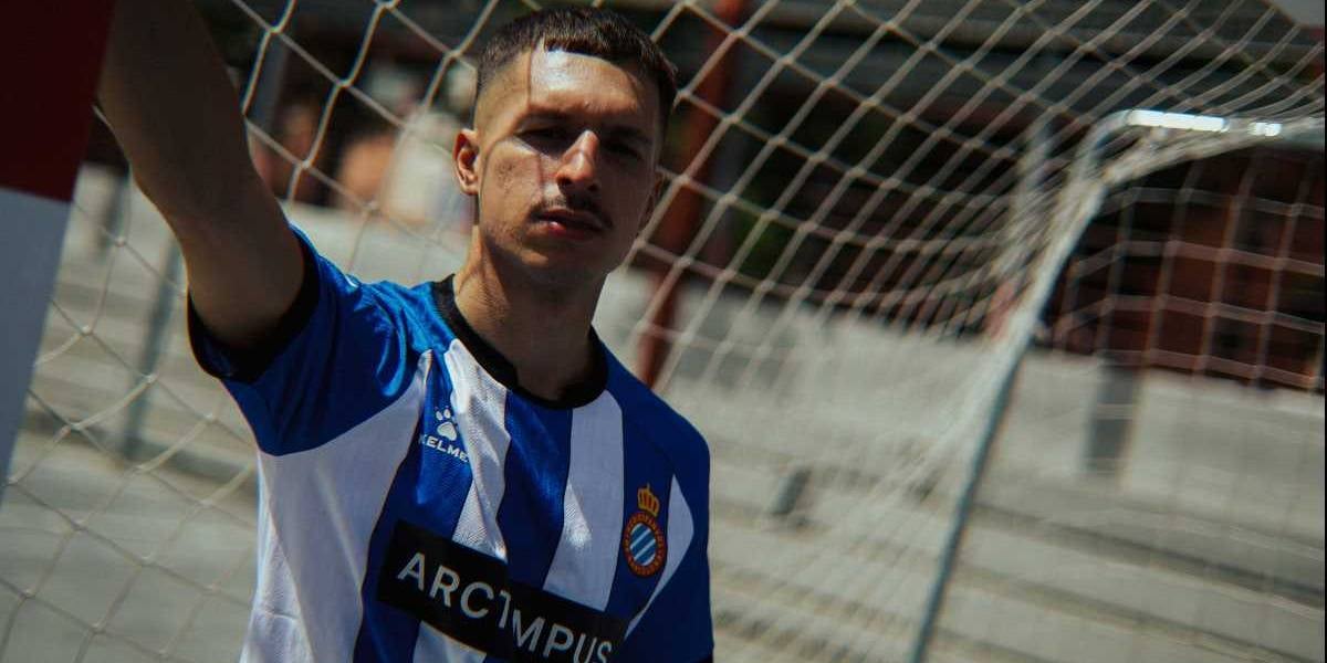 Bryan Zaragoza, amb la samarreta de l'Espanyol | RCD Espanyol