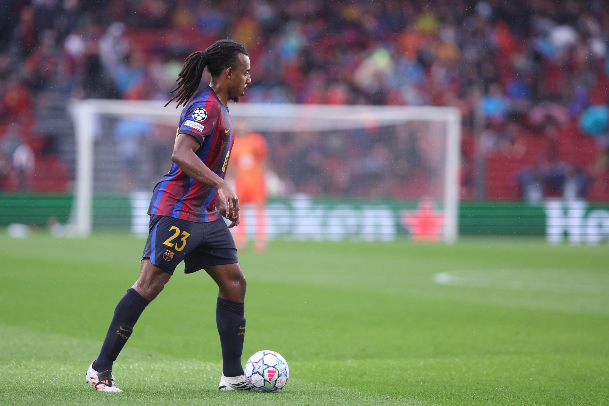 Jules Kounde, durant el Barça-Feyenoord | Europa Press