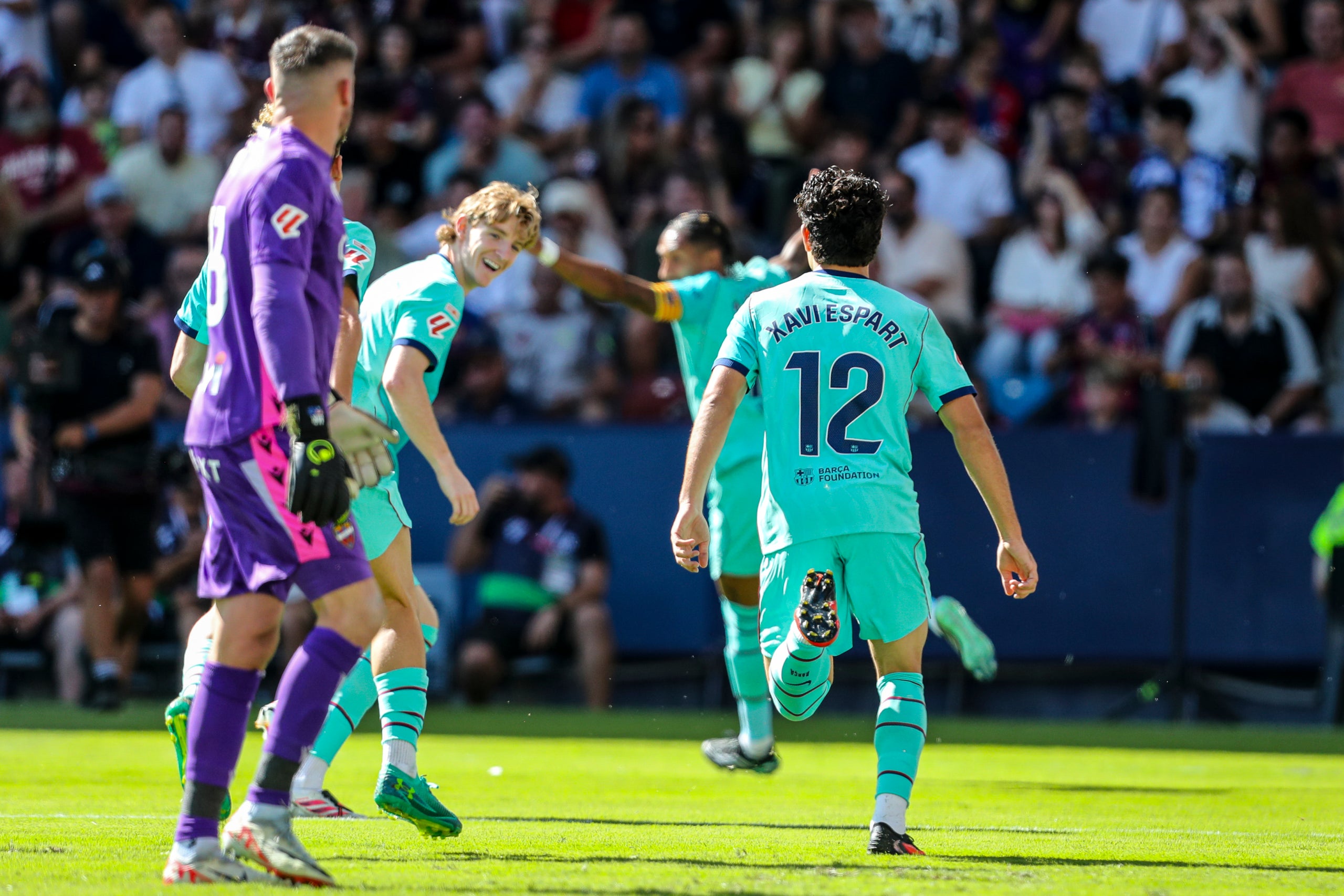 Xavi Espart, celebrant el seu primer gol com a blaugrana | Europa Press