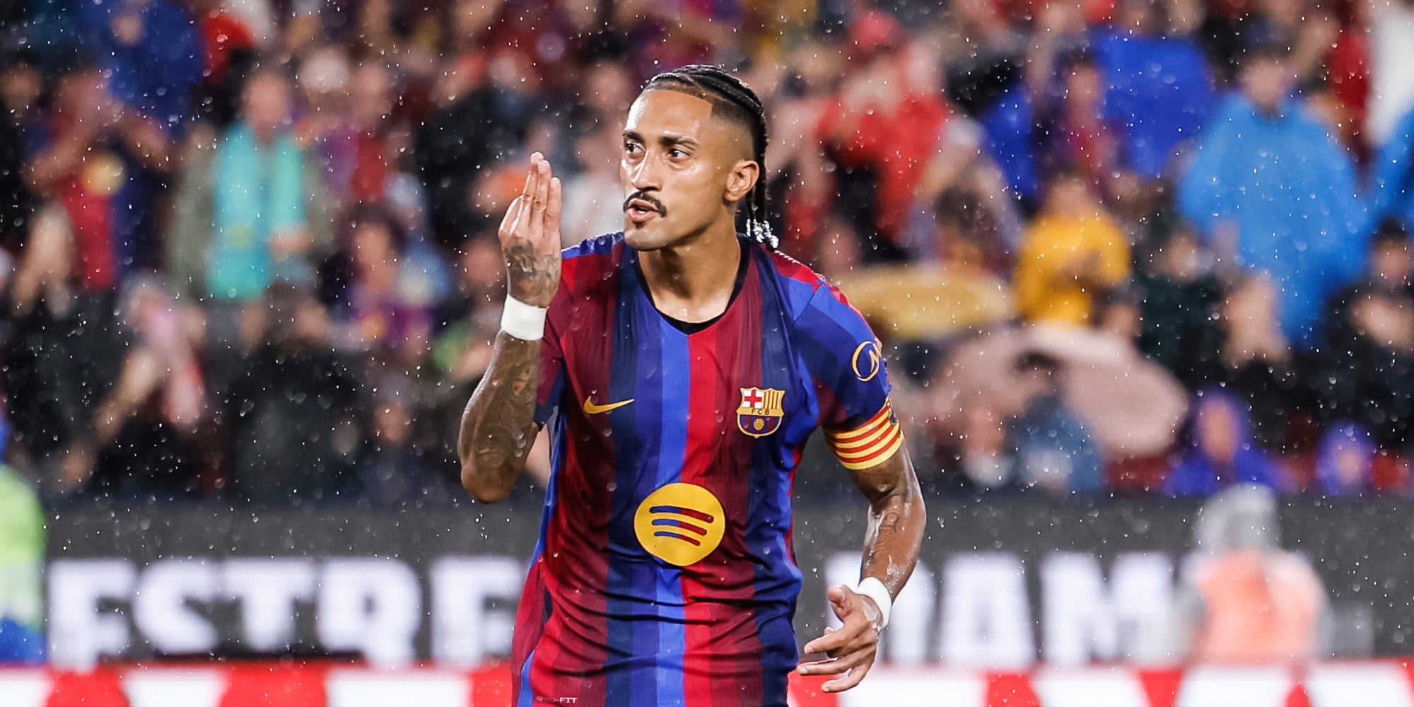 Raphinha, celebrant un gol amb el Barça | Europa Press