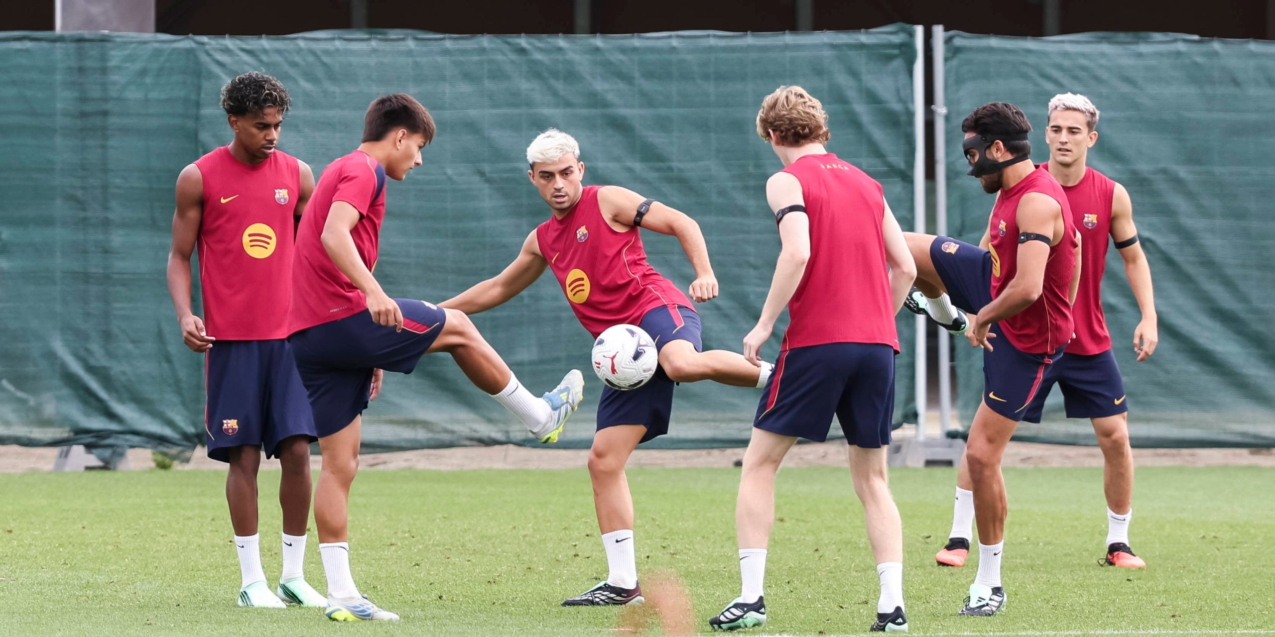 L'últim entrenament del Barça abans del viatge a Sevilla. | Europa Press