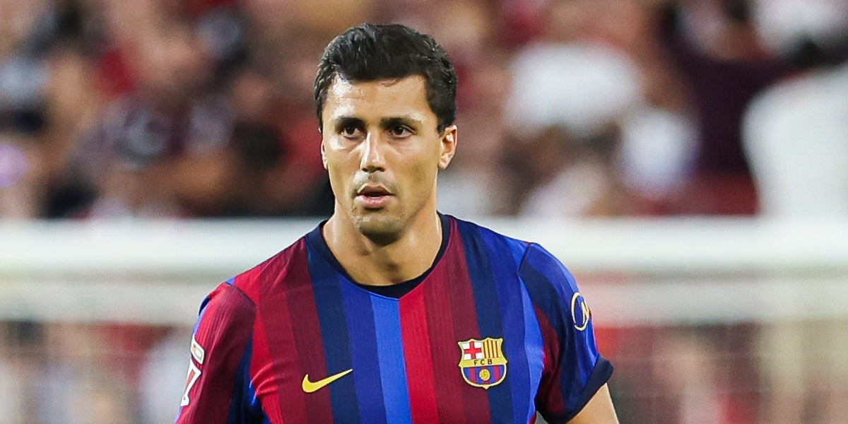 Rodri, durant un partit amb el Barça | Europa Press