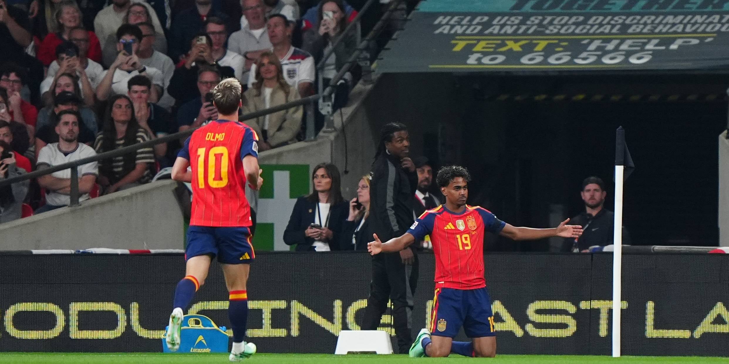 Lamine Yamal i Dani Olmo a Wembley. | Europa Press