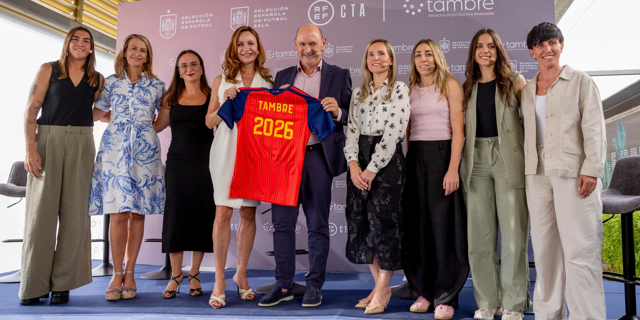 Acord històric entre la RFEF i les jugadores per la maternitat | RFEF