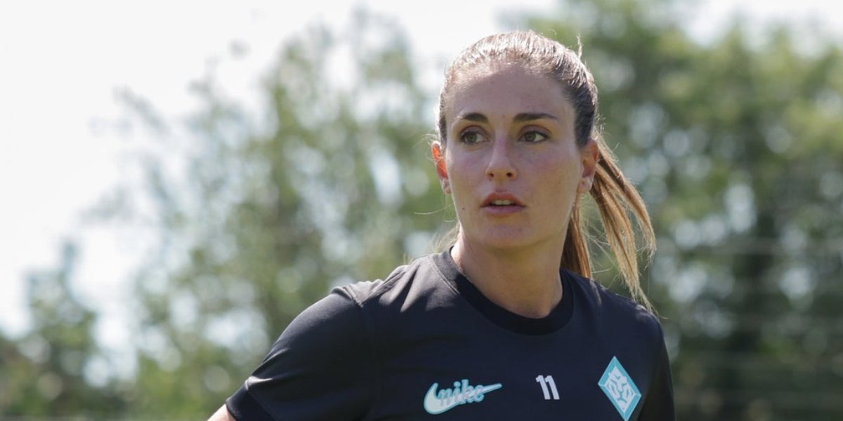 Alexia Putellas, durant un entrenament amb el London City Lionesses | @LC_Lionesses