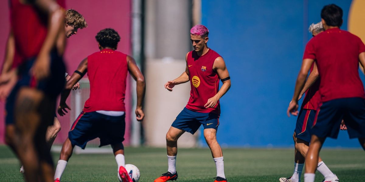 Gavi, durant un entrenament amb el Barça | FC Barcelona