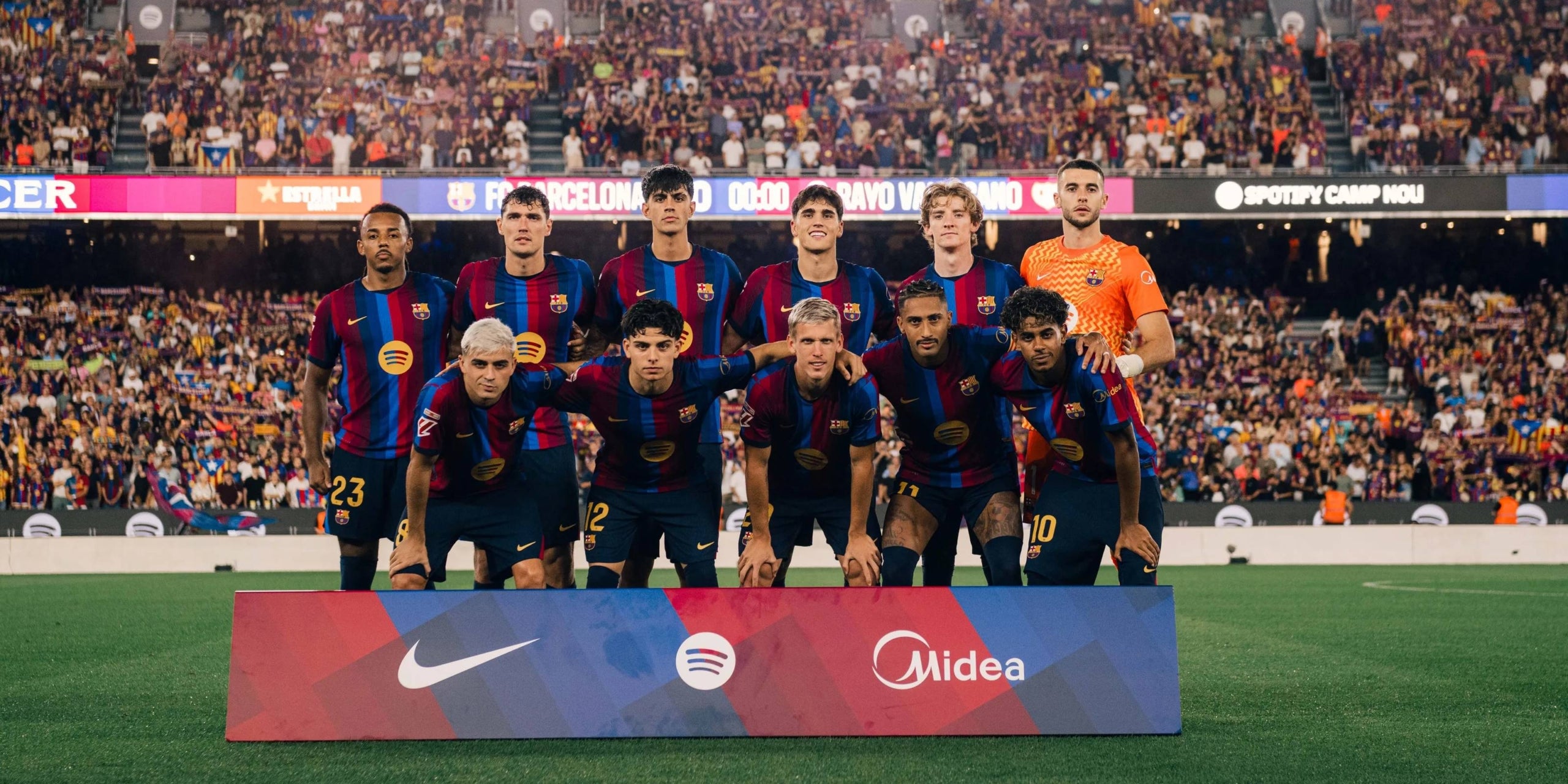 L'onze titular del Barça en el partit contra el Rayo Vallecano | FC Barcelona