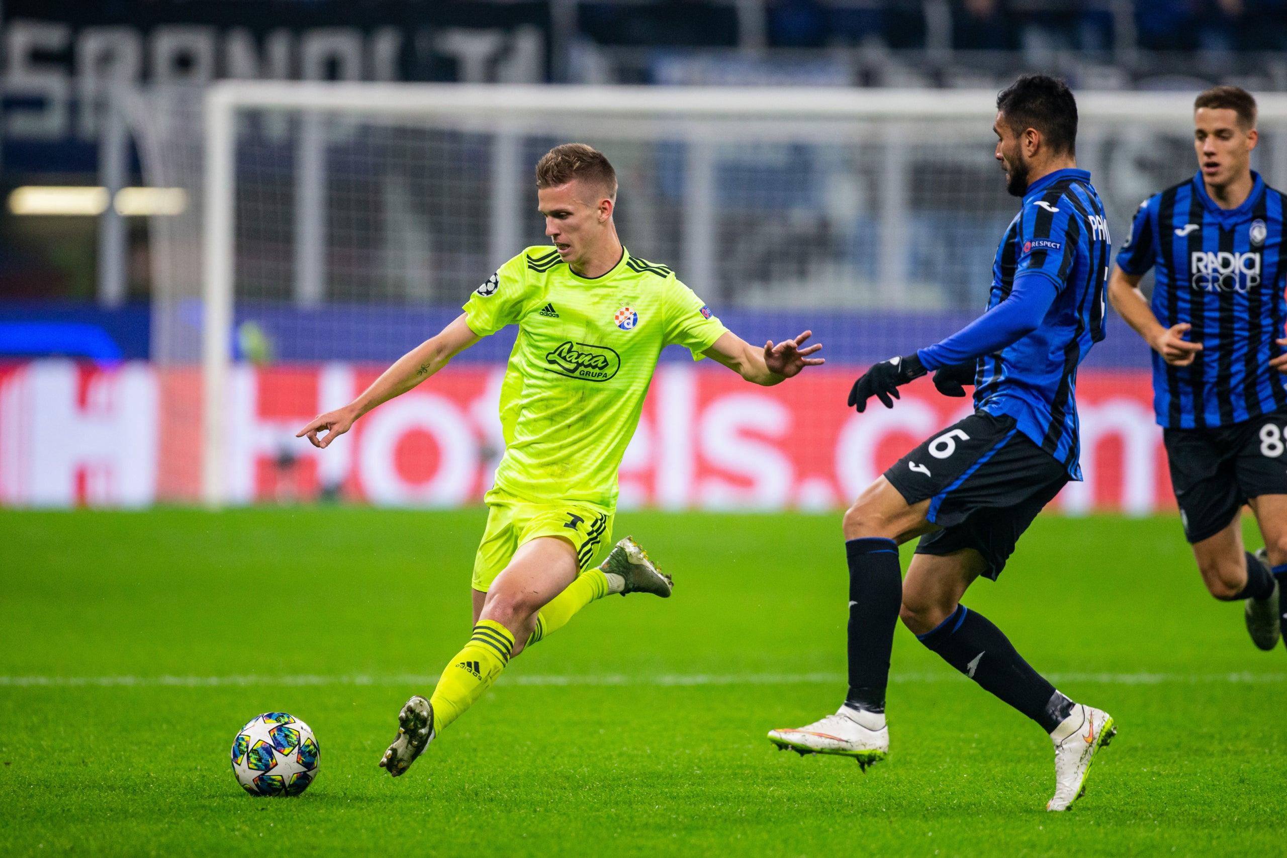 Dani Olmo, durant un partit amb el Dinamo de Zagreb | Europa Press