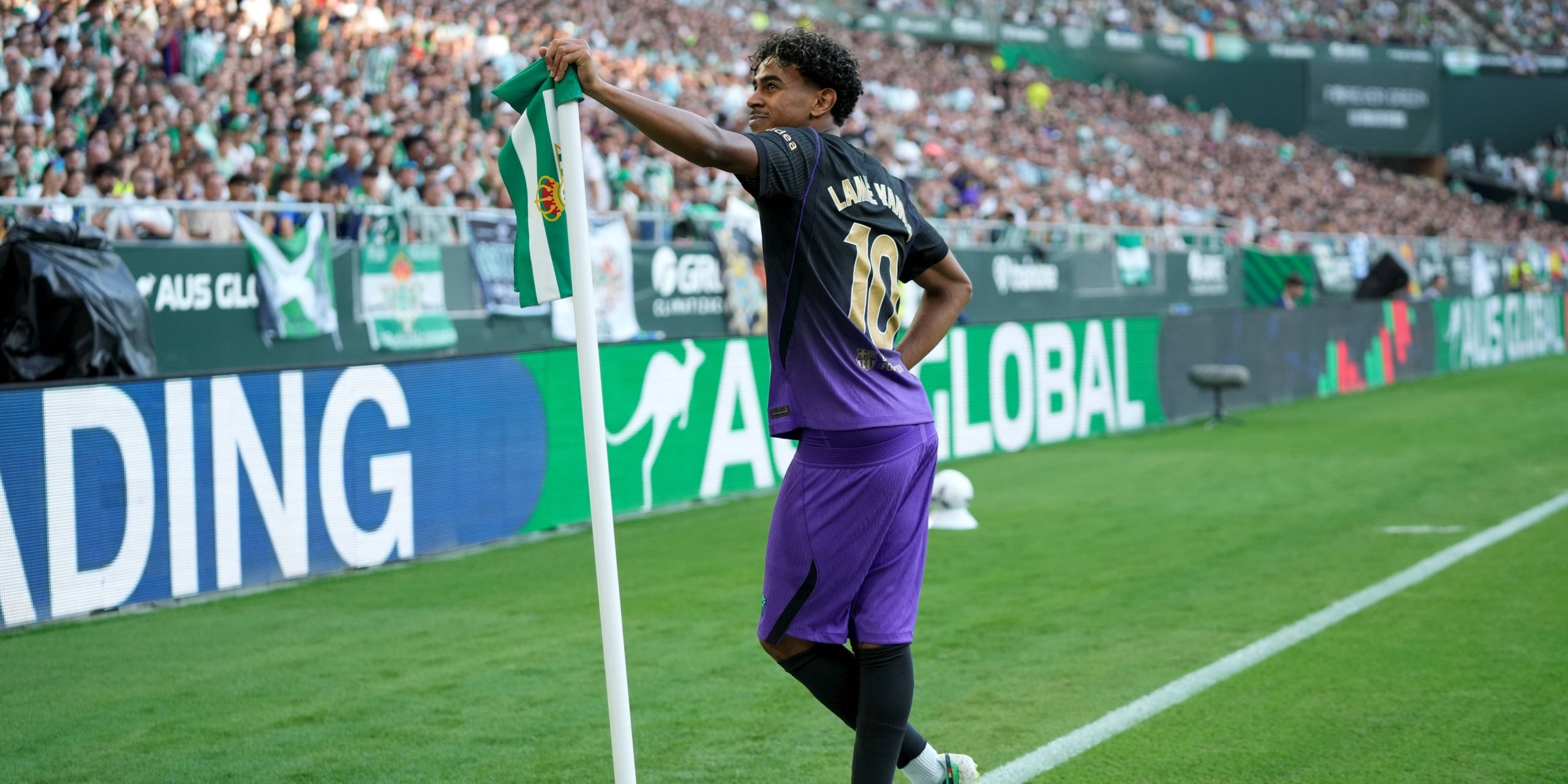 Lamine Yamal, autor d'un golàs contra el Betis. | Europa Press