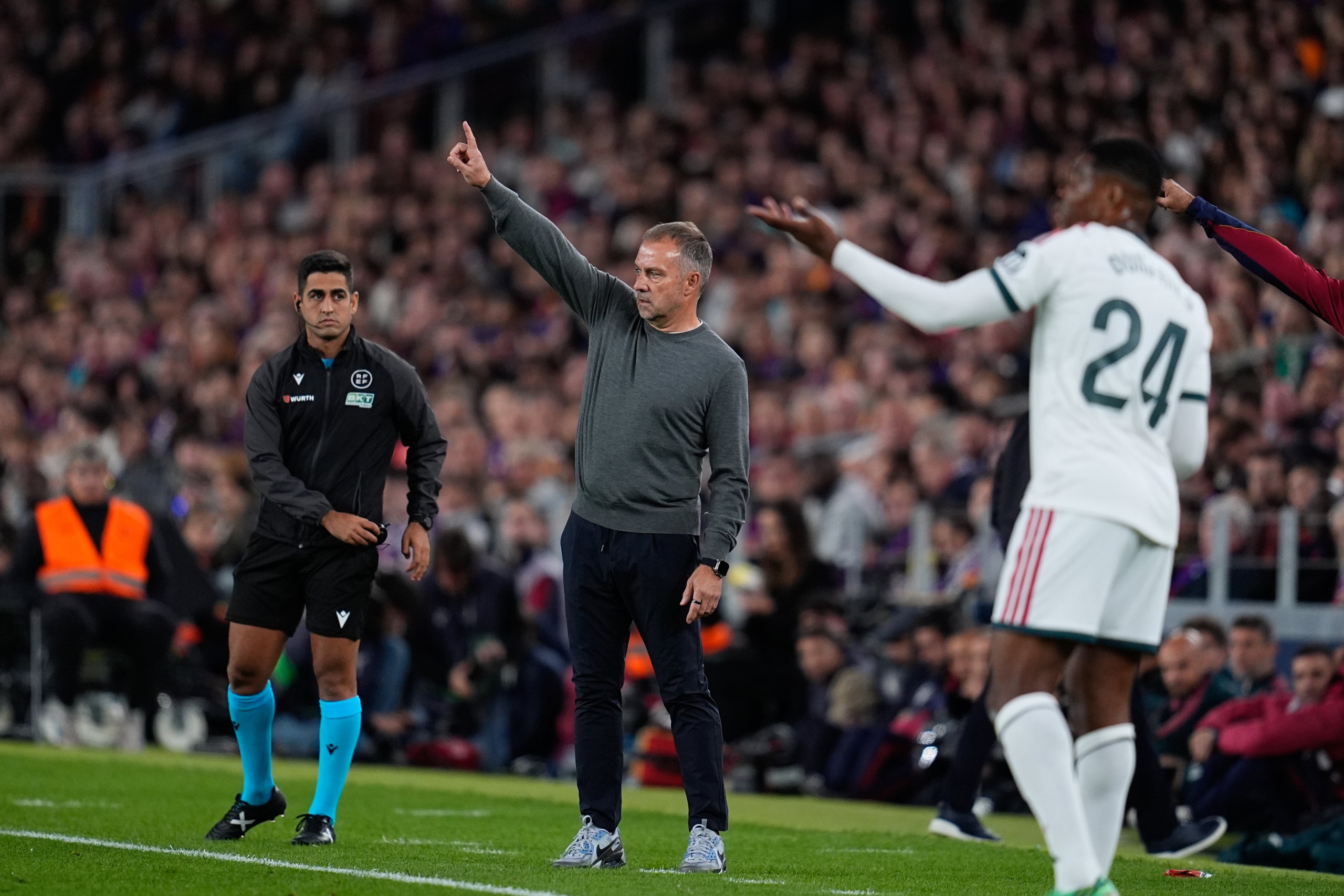 Hansi Flick, durant el Barça-Madrid | Europa Press