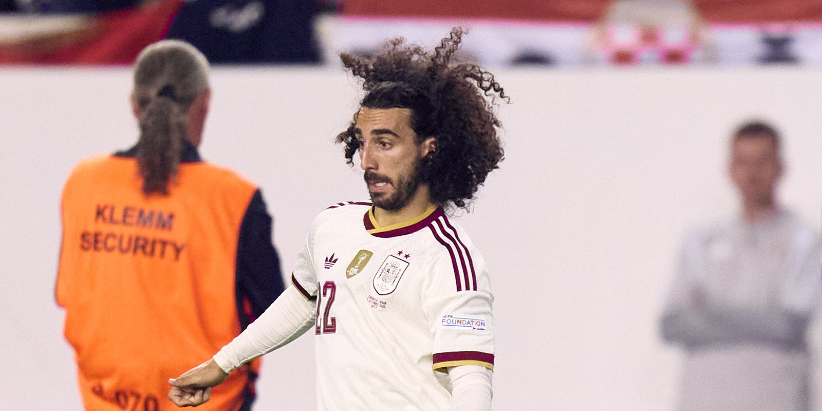 Marc Cucurella, durant un partit amb la selecció espanyola | @SEFutbol