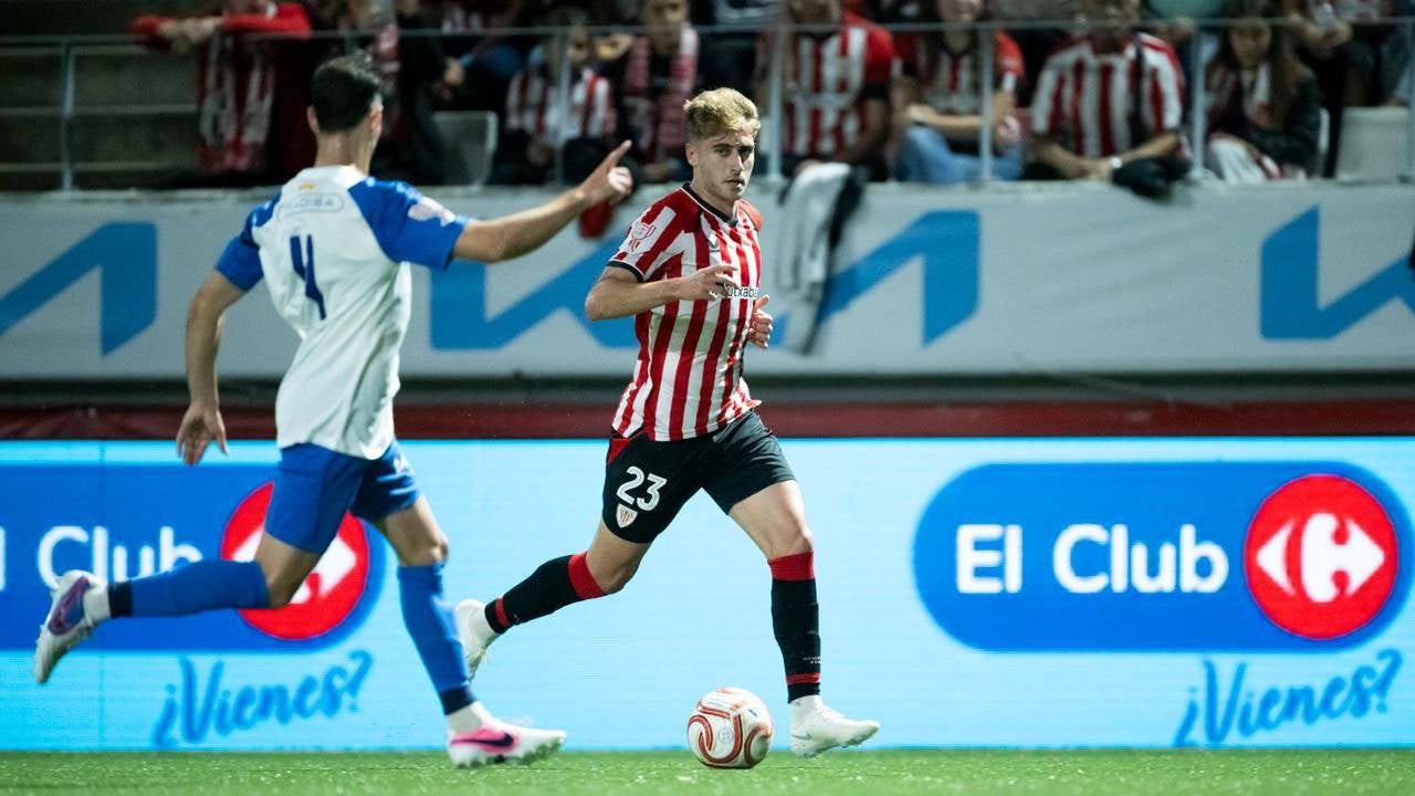 Robert Navarro, durant el Prat-Athletic | Athletic Club